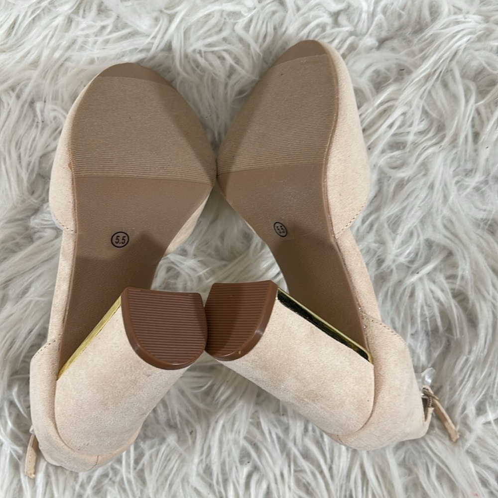 LULUS Laura Light Nude Suede Ankle Strap Chunky Heels Size 5.5 NEW - Picture 11 of 15